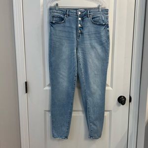 Loft EUC 💕 Curvy High Waist Skinny Jeans with Button Fly